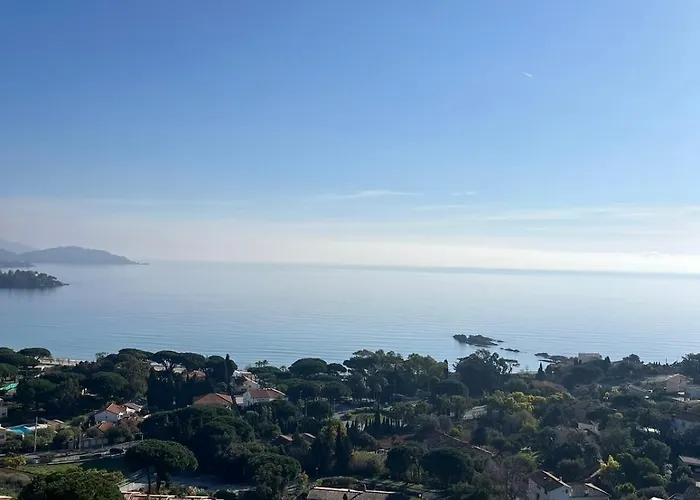 Pansiyon Saint Clair, Vue A Couper Le Souffle