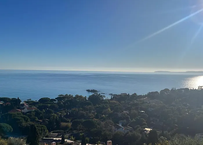 Pansiyon Saint Clair, Vue A Couper Le Souffle